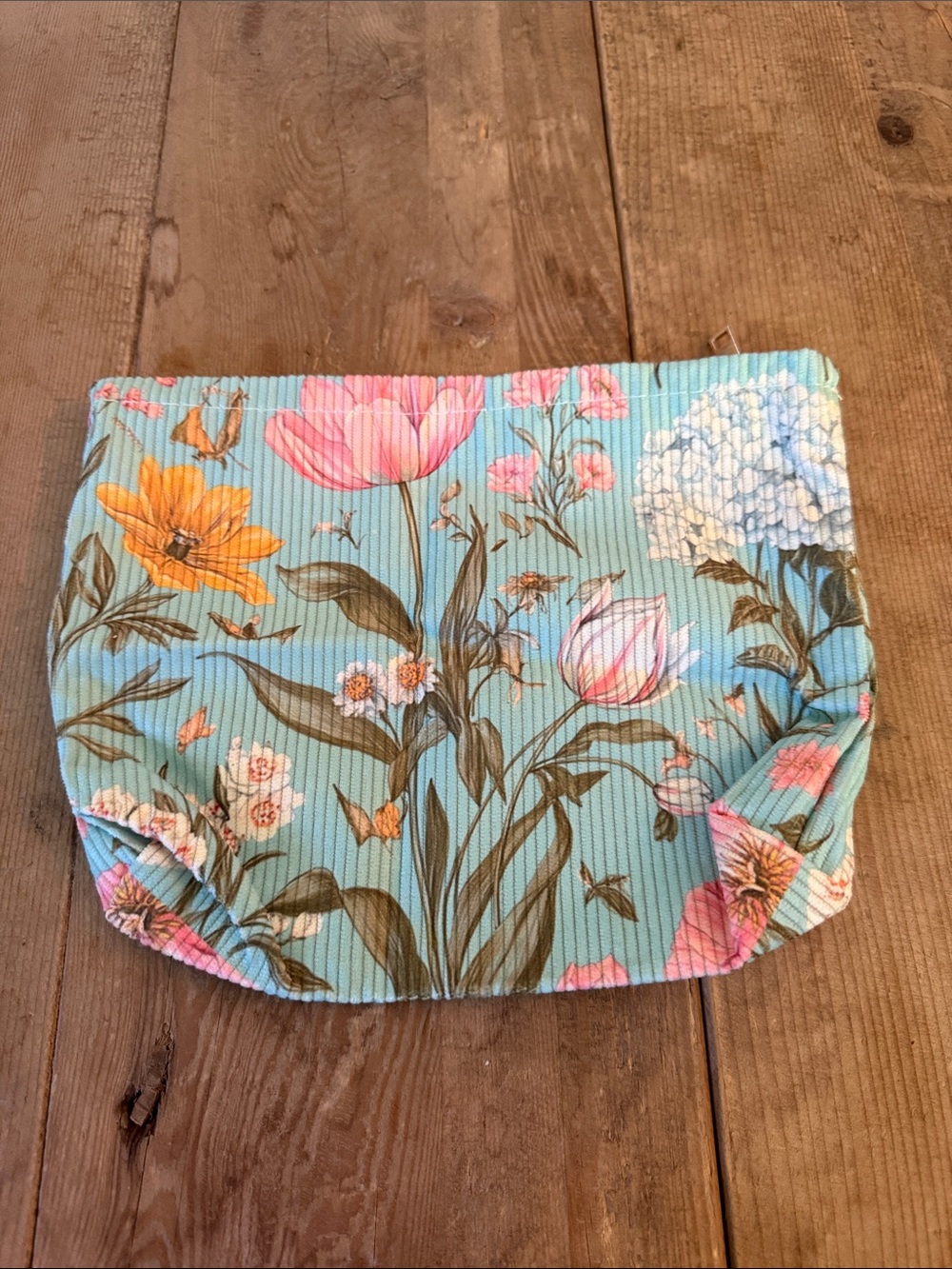 Floral Print Travel Pouch in Aqua